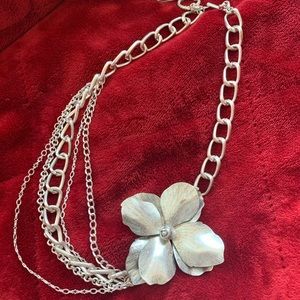 Silver flower necklace